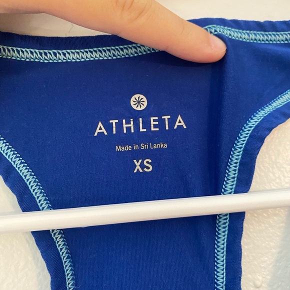 Work out tank top - Picture 2 of 4